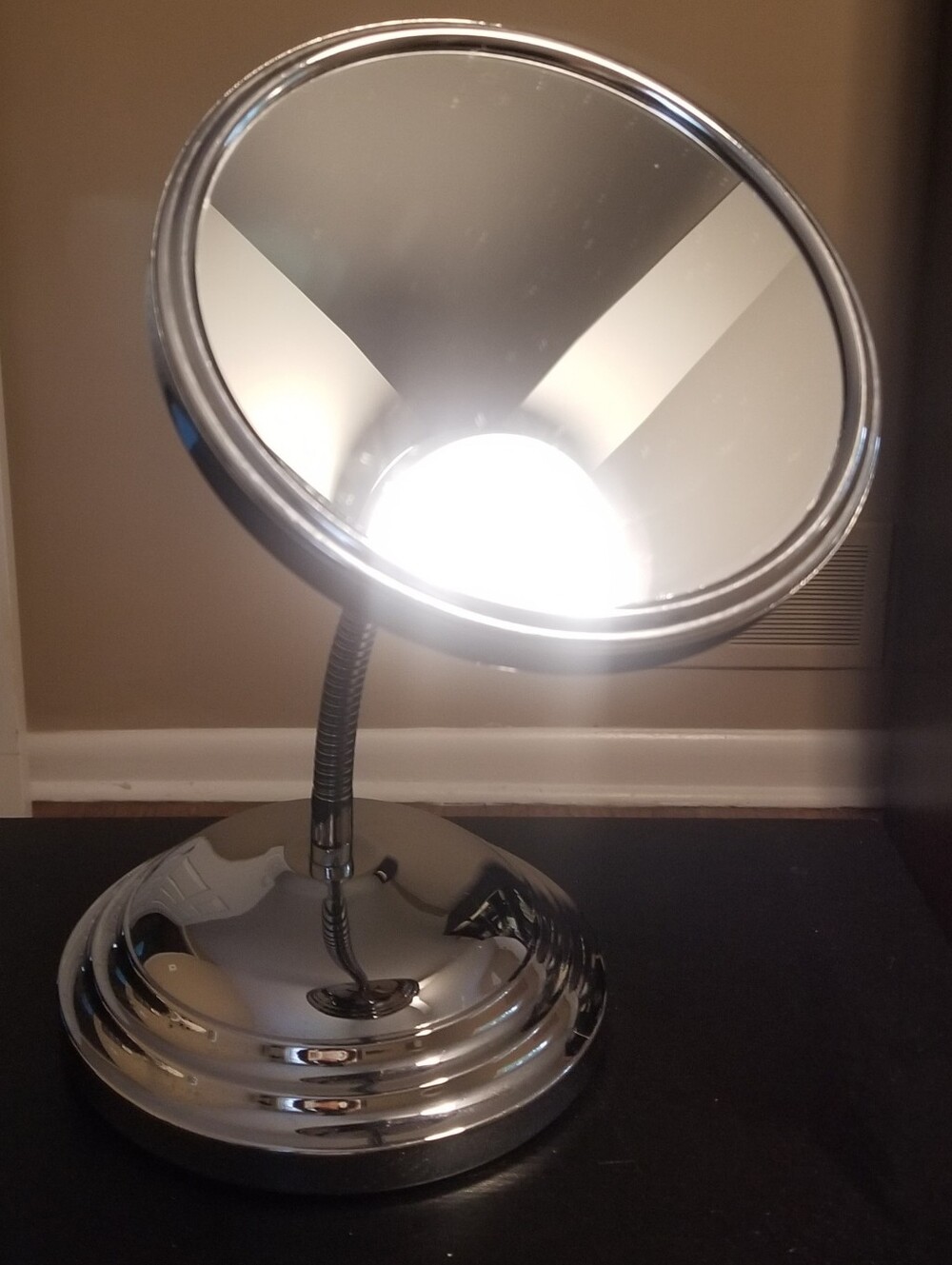 Chrome Adjustable Vanity Mirror - Silver Finish
